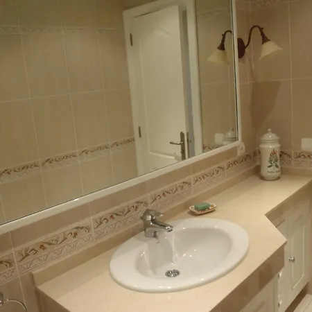 Luxurioese Mit Sonnenterrasse Appartement